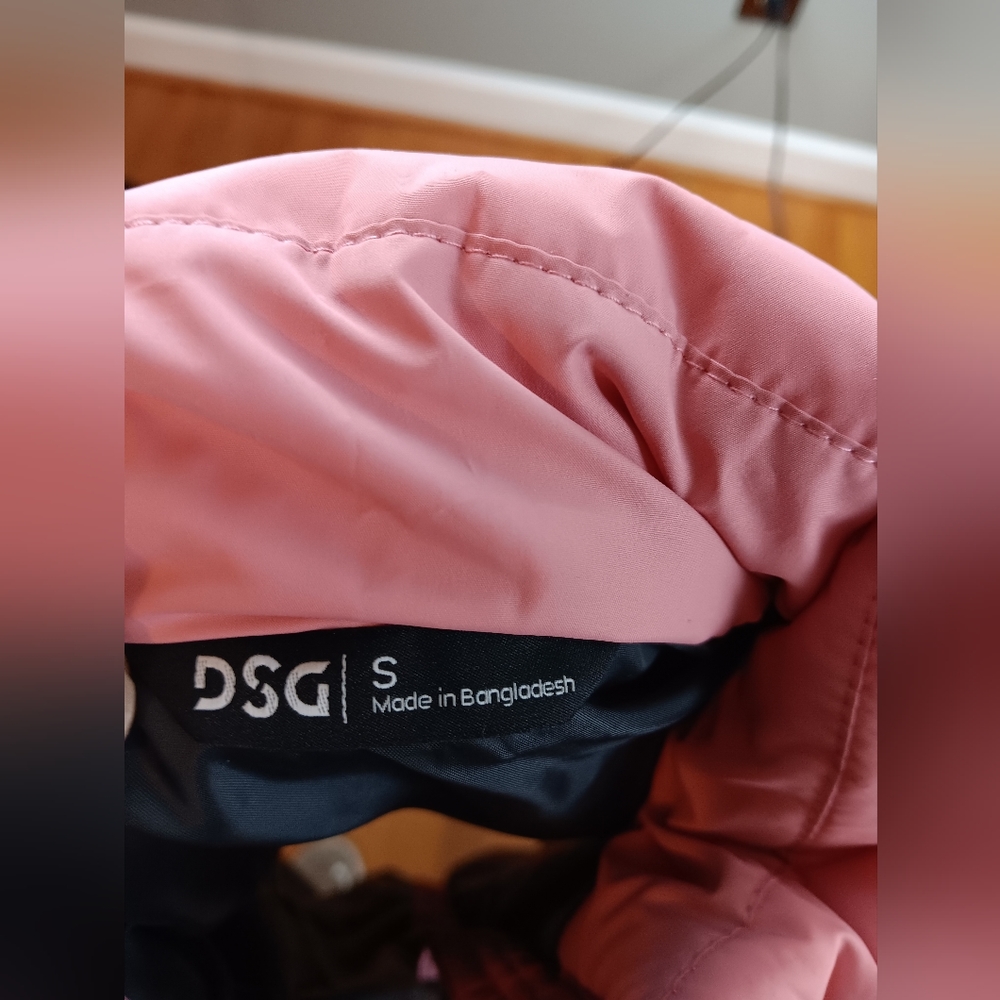 DSG insulated vest - Picture 10 of 11